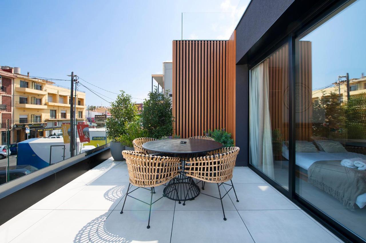 Apartamentos Balisse Castelldefels Buitenkant foto