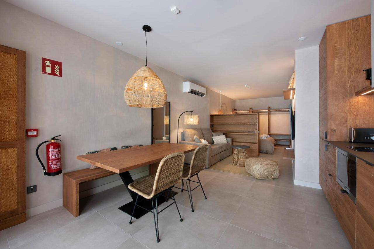 Apartamentos Balisse Castelldefels Buitenkant foto