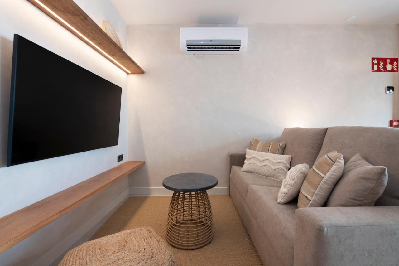 Apartamentos Balisse Castelldefels Buitenkant foto