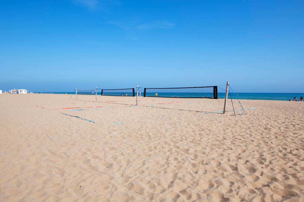 Apartamentos Balisse Castelldefels Buitenkant foto