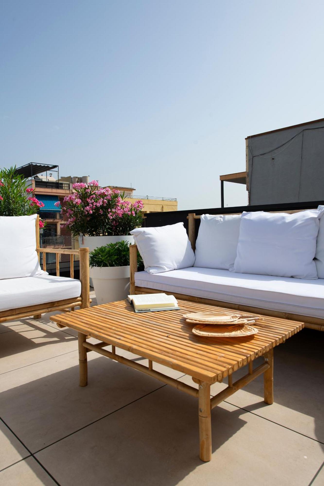 Apartamentos Balisse Castelldefels Buitenkant foto