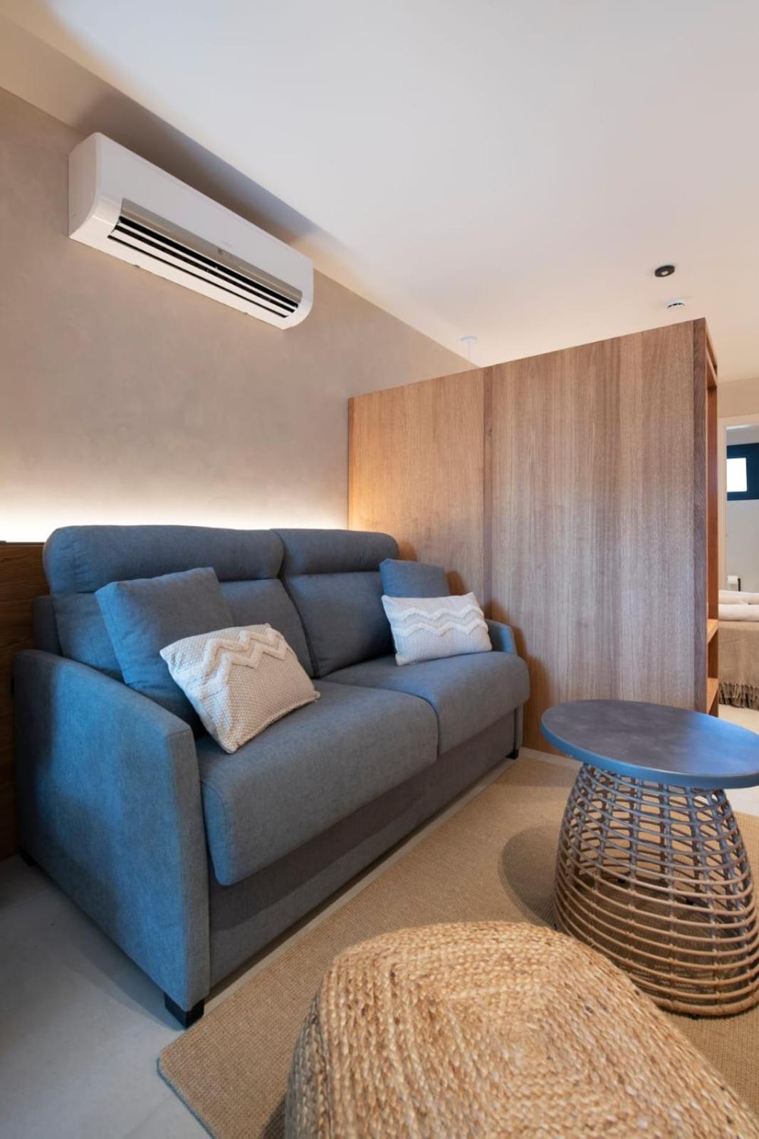 Apartamentos Balisse Castelldefels Buitenkant foto